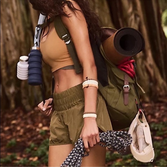 New🌟Free People Movement - The Way Home Shorts-Army - Picture 1 of 9